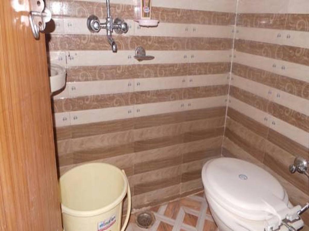 Hotel Jan Jan Tak Dehradun Oda fotoğraf